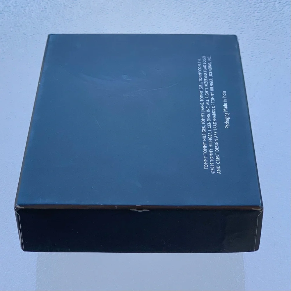 Tommy Hilfiger Navy Wallet Leather Gift Box ~ No Wallet